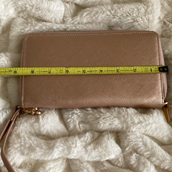 Chelmon wallet with detachable wrist strap - Picture 14 of 16